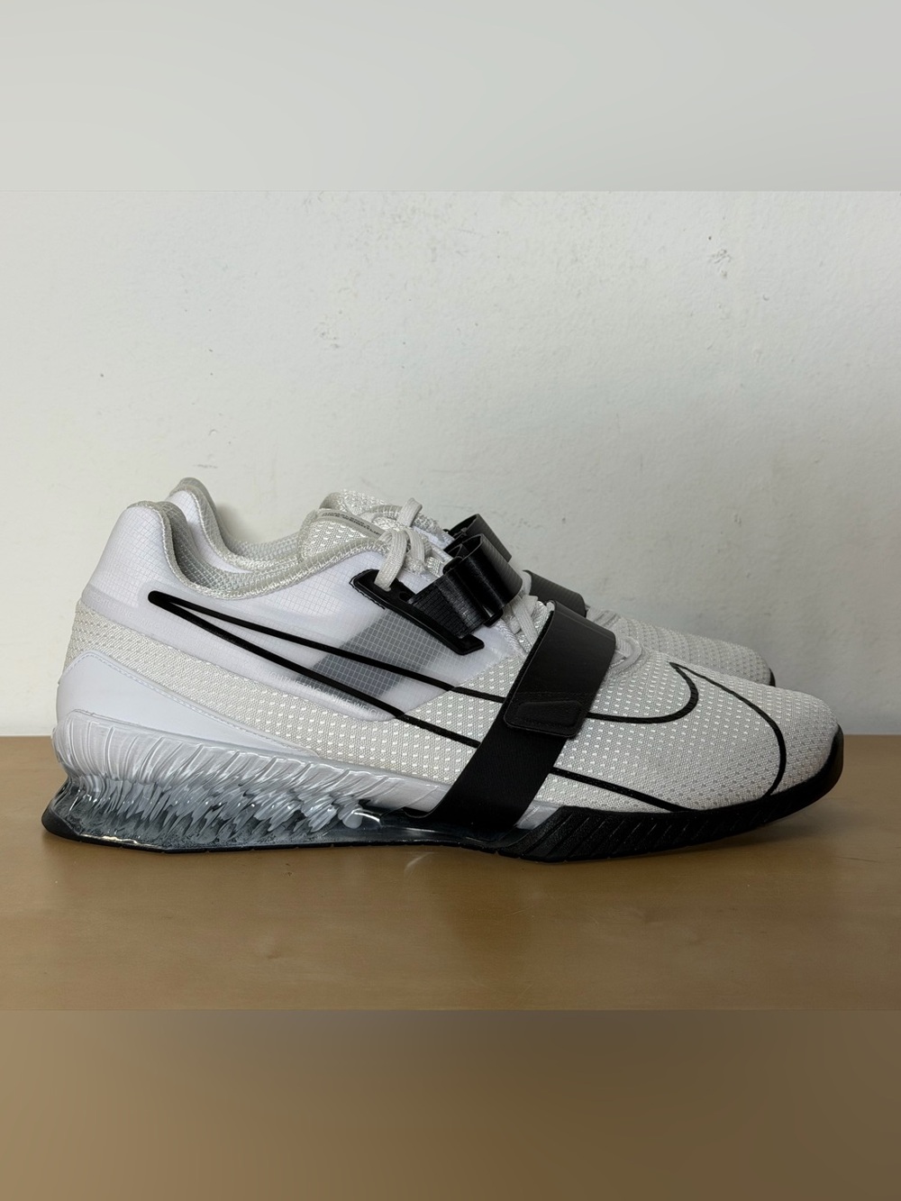 Nike Romaleos 4 White Black Weightlifting Shoes CD3463-101 Mens Size 14 SAMPLES